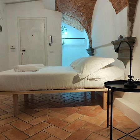 Nina Duomo Apartment ฟลอเรนซ์ ภายนอก รูปภาพ