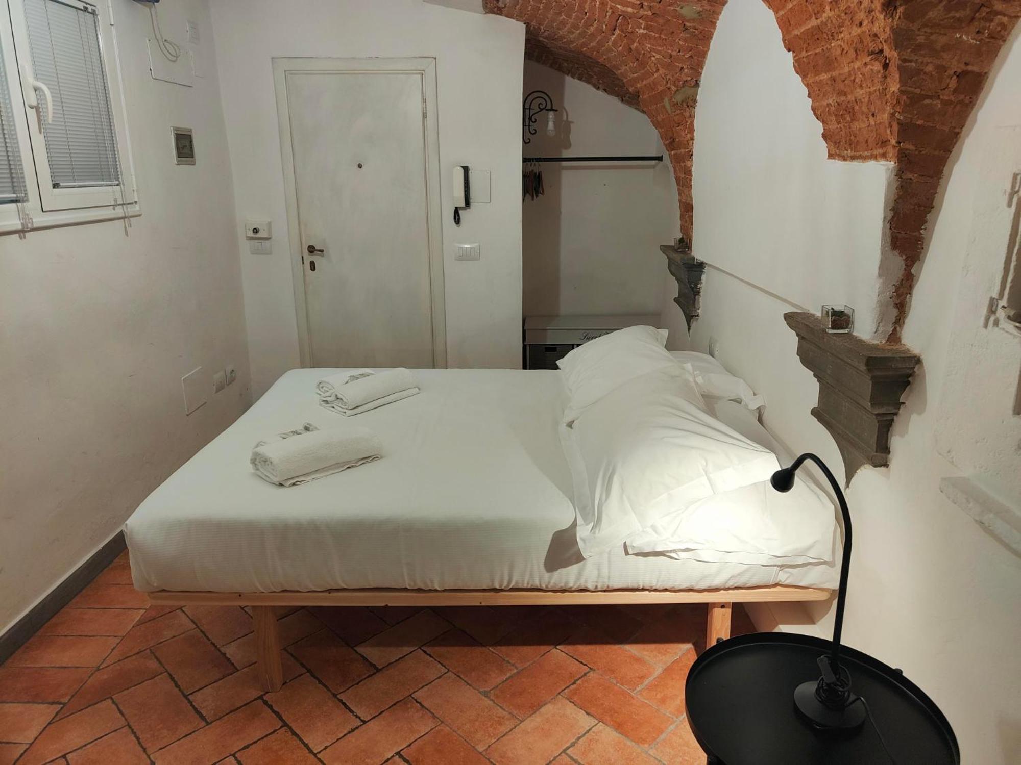 Nina Duomo Apartment ฟลอเรนซ์ ภายนอก รูปภาพ